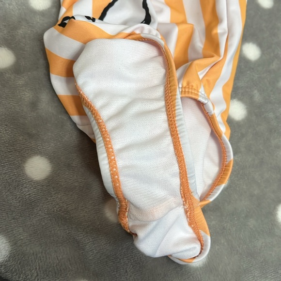 Zara Kids Snoopy Swimsuit - Picture 10 of 10